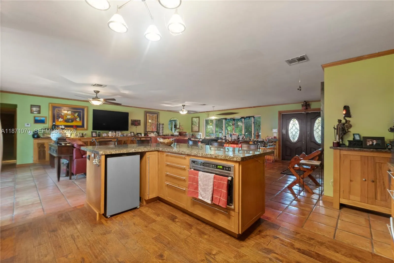 3260 Lakeview Dr, Pompano Beach, Florida 33062, Pompano Beach, Florida 33062, 5 Bedrooms Bedrooms, ,3 BathroomsBathrooms,Residential,For Sale,3260 Lakeview Dr, Pompano Beach, Florida 33062,A11871070