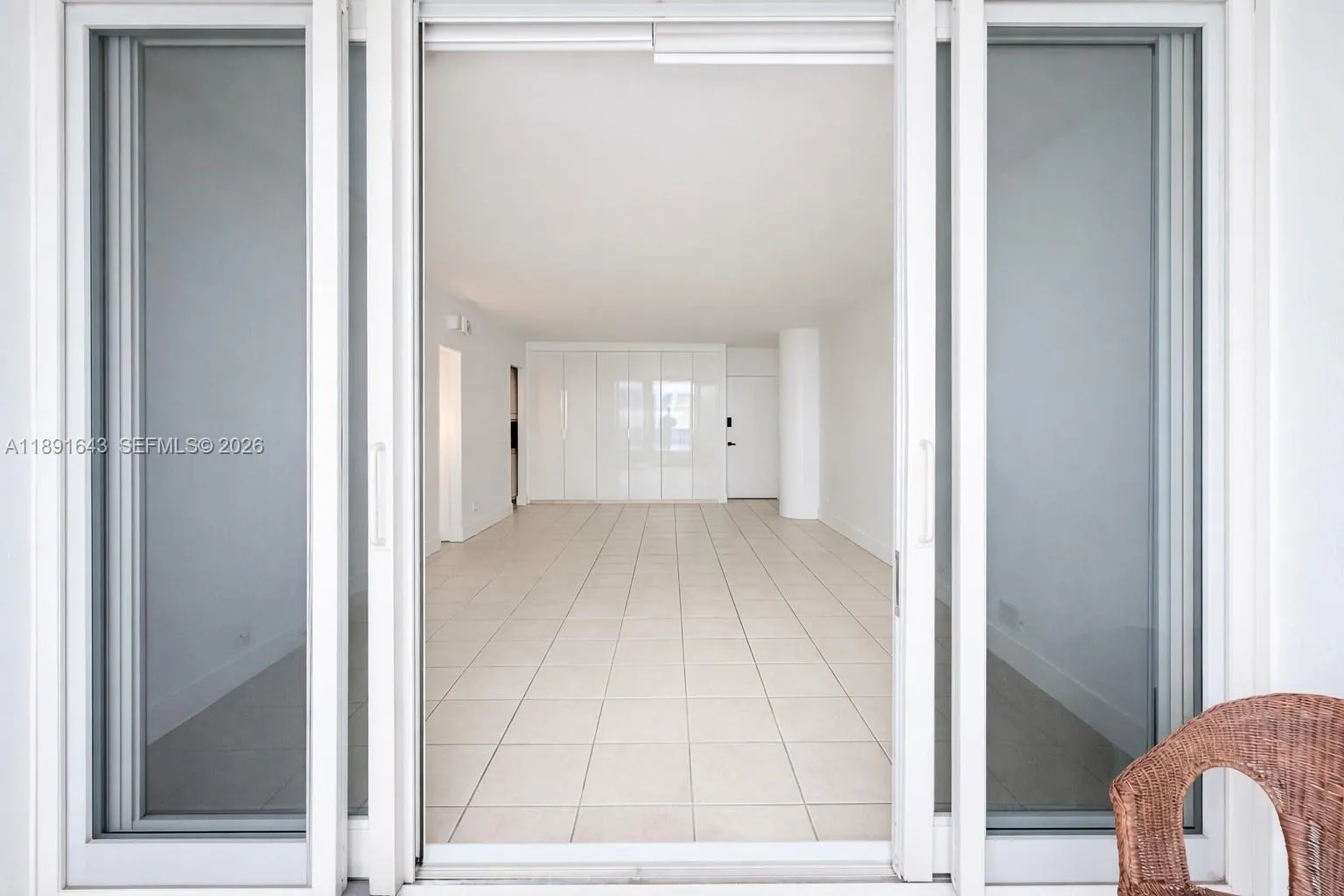 5005 Collins Ave 823, Miami Beach, Florida 33140, Miami Beach, Florida 33140, 1 Bedroom Bedrooms, ,1 BathroomBathrooms,Residential,For Sale,5005 Collins Ave 823, Miami Beach, Florida 33140,A11891643
