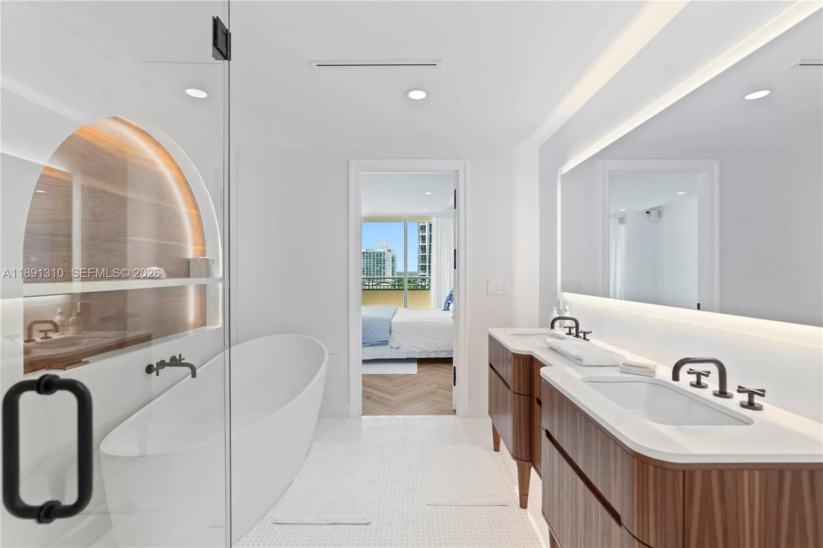 3350 Sw 27 Av 1503, Coconut Grove, Florida 33133, Coconut Grove, Florida 33133, 1 Bedroom Bedrooms, ,1 BathroomBathrooms,Residential,For Sale,3350 Sw 27 Av 1503, Coconut Grove, Florida 33133,A11891310