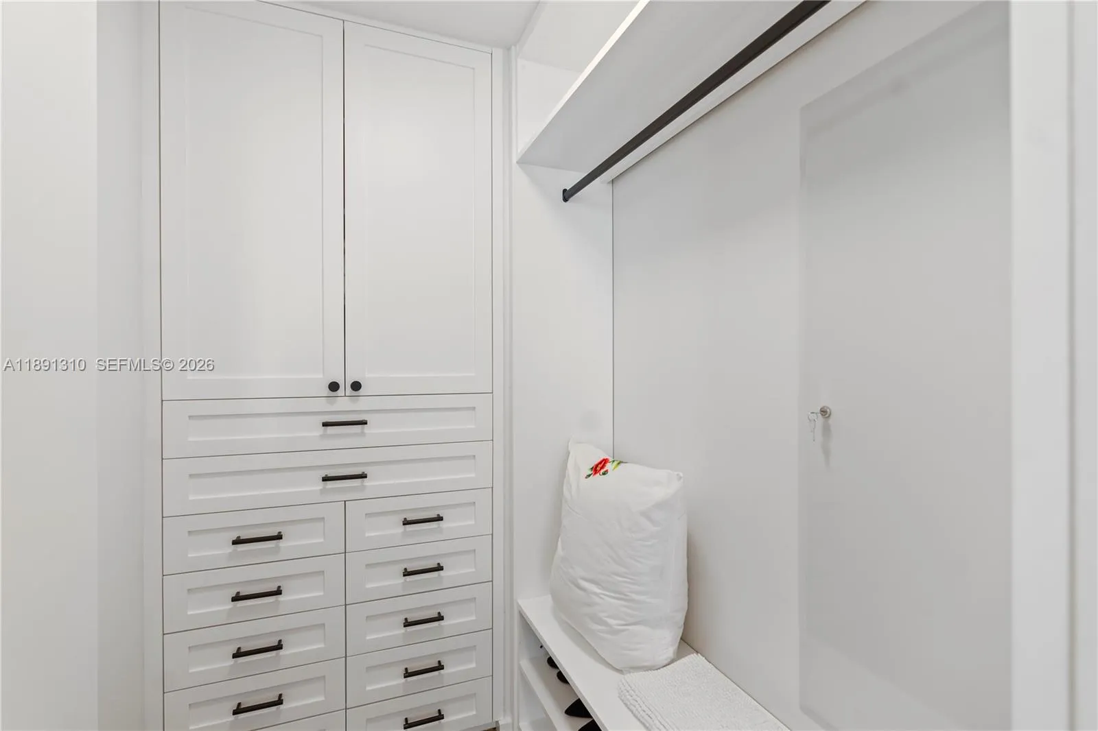 3350 Sw 27 Av 1503, Coconut Grove, Florida 33133, Coconut Grove, Florida 33133, 1 Bedroom Bedrooms, ,1 BathroomBathrooms,Residential,For Sale,3350 Sw 27 Av 1503, Coconut Grove, Florida 33133,A11891310