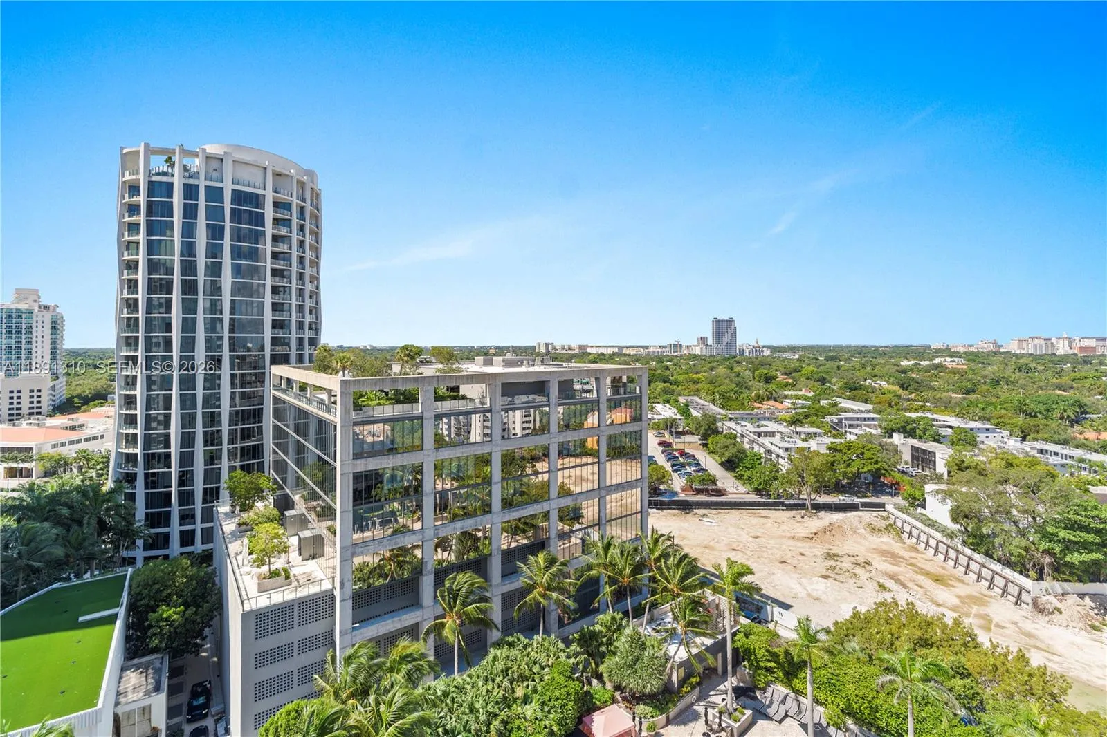 3350 Sw 27 Av 1503, Coconut Grove, Florida 33133, Coconut Grove, Florida 33133, 1 Bedroom Bedrooms, ,1 BathroomBathrooms,Residential,For Sale,3350 Sw 27 Av 1503, Coconut Grove, Florida 33133,A11891310