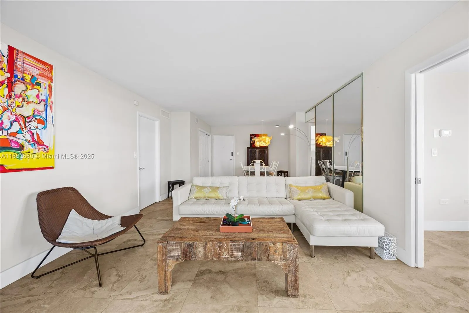 5555 Collins Ave 4b, Miami Beach, Florida 33140, Miami Beach, Florida 33140, 2 Bedrooms Bedrooms, ,2 BathroomsBathrooms,Residential,For Sale,5555 Collins Ave 4b, Miami Beach, Florida 33140,A11892680