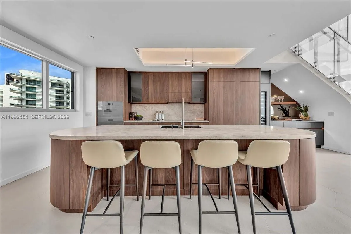 888 Biscayne Blvd Ph 5704, Miami, Florida 33132, Miami, Florida 33132, 3 Bedrooms Bedrooms, ,3 BathroomsBathrooms,Residential,For Sale,888 Biscayne Blvd Ph 5704, Miami, Florida 33132,A11892454