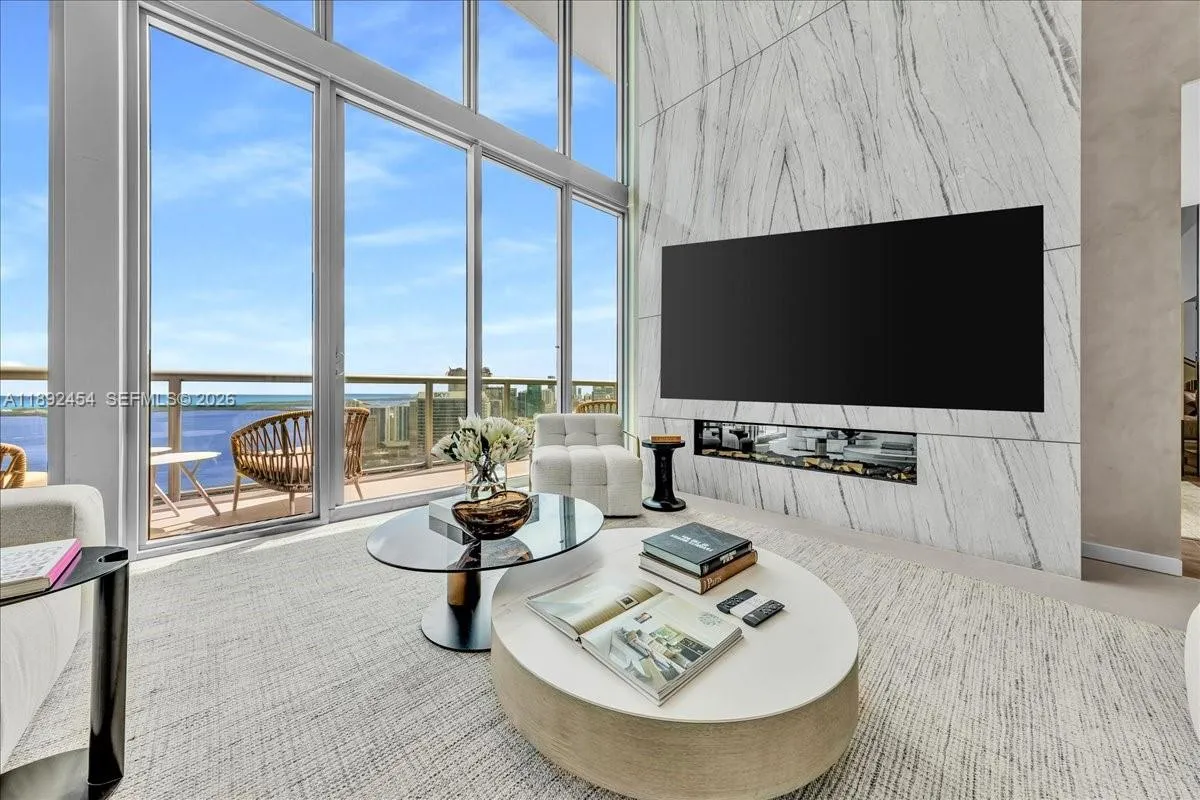 888 Biscayne Blvd Ph 5704, Miami, Florida 33132, Miami, Florida 33132, 3 Bedrooms Bedrooms, ,3 BathroomsBathrooms,Residential,For Sale,888 Biscayne Blvd Ph 5704, Miami, Florida 33132,A11892454