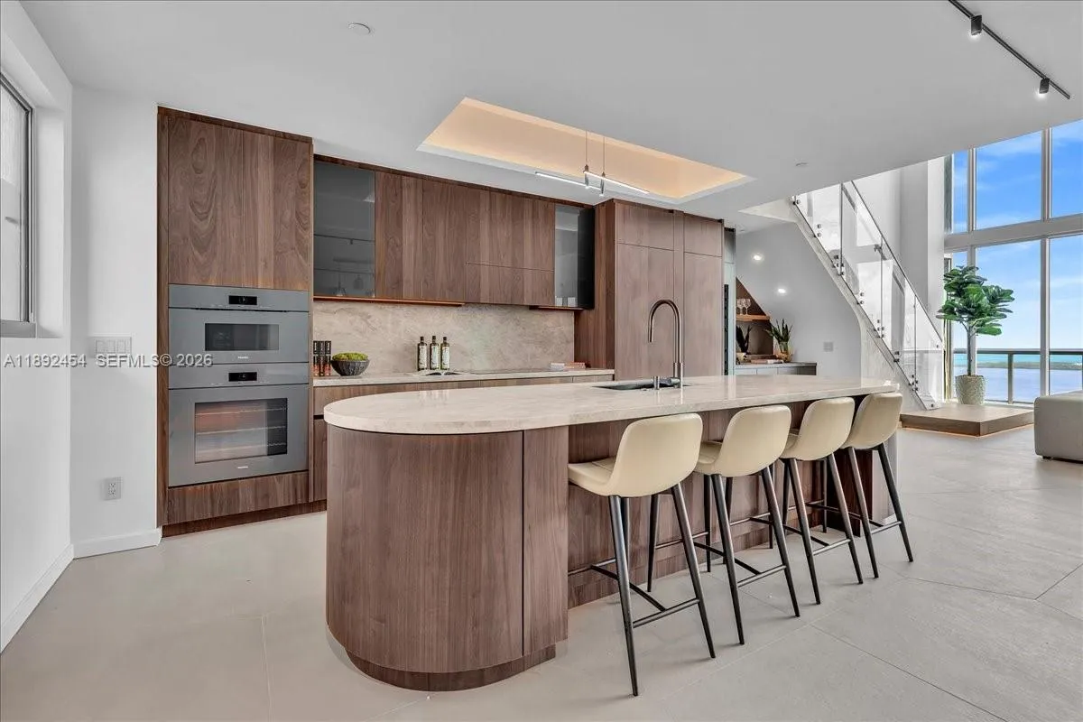 888 Biscayne Blvd Ph 5704, Miami, Florida 33132, Miami, Florida 33132, 3 Bedrooms Bedrooms, ,3 BathroomsBathrooms,Residential,For Sale,888 Biscayne Blvd Ph 5704, Miami, Florida 33132,A11892454