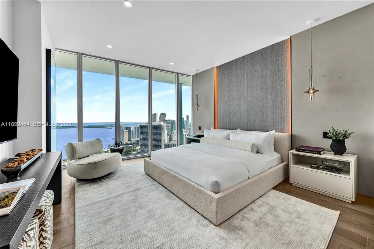 888 Biscayne Blvd Ph 5704, Miami, Florida 33132, Miami, Florida 33132, 3 Bedrooms Bedrooms, ,3 BathroomsBathrooms,Residential,For Sale,888 Biscayne Blvd Ph 5704, Miami, Florida 33132,A11892454