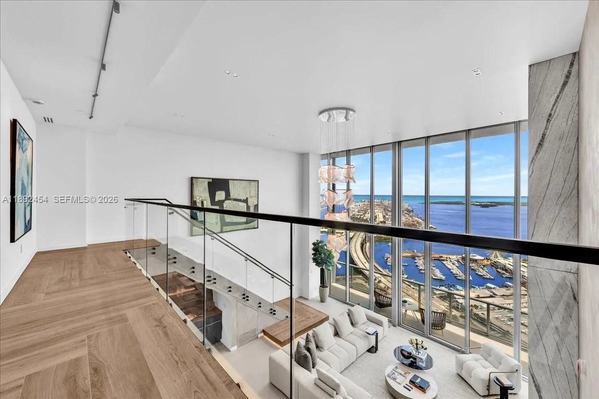 888 Biscayne Blvd Ph 5704, Miami, Florida 33132, Miami, Florida 33132, 3 Bedrooms Bedrooms, ,3 BathroomsBathrooms,Residential,For Sale,888 Biscayne Blvd Ph 5704, Miami, Florida 33132,A11892454
