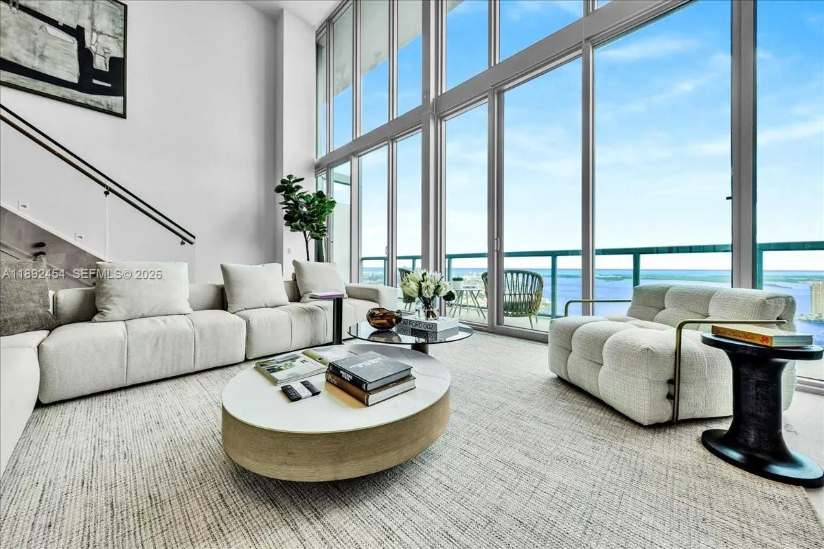 888 Biscayne Blvd Ph 5704, Miami, Florida 33132, Miami, Florida 33132, 3 Bedrooms Bedrooms, ,3 BathroomsBathrooms,Residential,For Sale,888 Biscayne Blvd Ph 5704, Miami, Florida 33132,A11892454