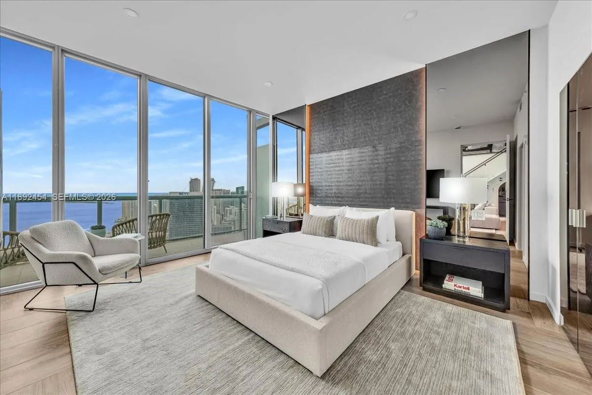 888 Biscayne Blvd Ph 5704, Miami, Florida 33132, Miami, Florida 33132, 3 Bedrooms Bedrooms, ,3 BathroomsBathrooms,Residential,For Sale,888 Biscayne Blvd Ph 5704, Miami, Florida 33132,A11892454