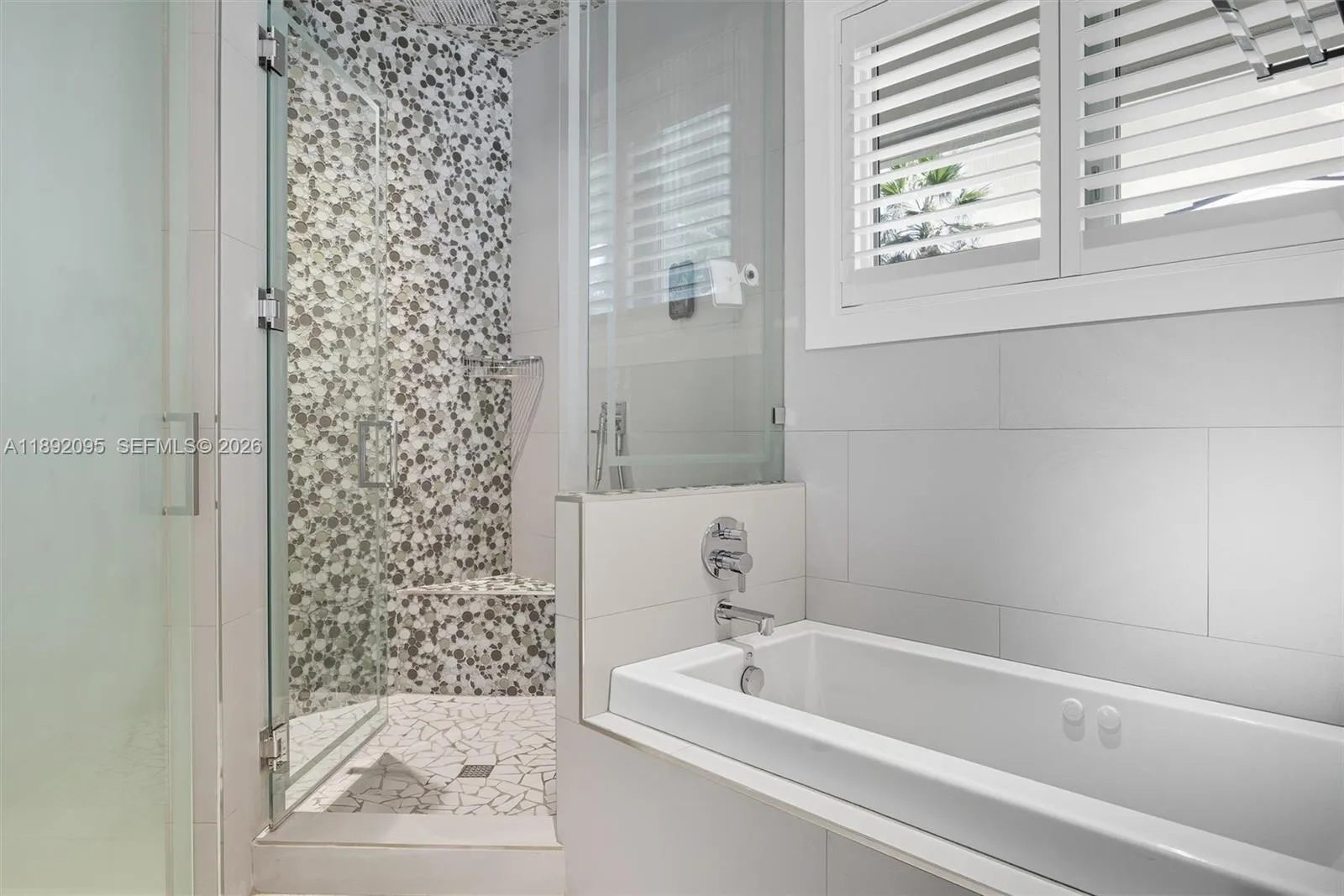 5800 Sw 99th Ter, Pinecrest, Florida 33156, Pinecrest, Florida 33156, 5 Bedrooms Bedrooms, ,3 BathroomsBathrooms,Residential,For Sale,5800 Sw 99th Ter, Pinecrest, Florida 33156,A11892095