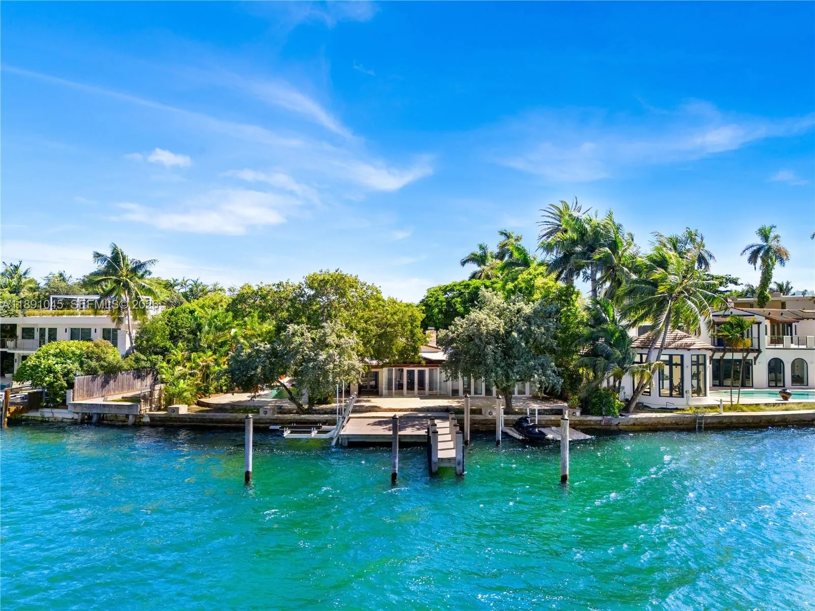 444 W Rivo Alto Dr, Miami Beach, Florida 33139, Miami Beach, Florida 33139, 5 Bedrooms Bedrooms, ,5 BathroomsBathrooms,Residential,For Sale,444 W Rivo Alto Dr, Miami Beach, Florida 33139,A11891045