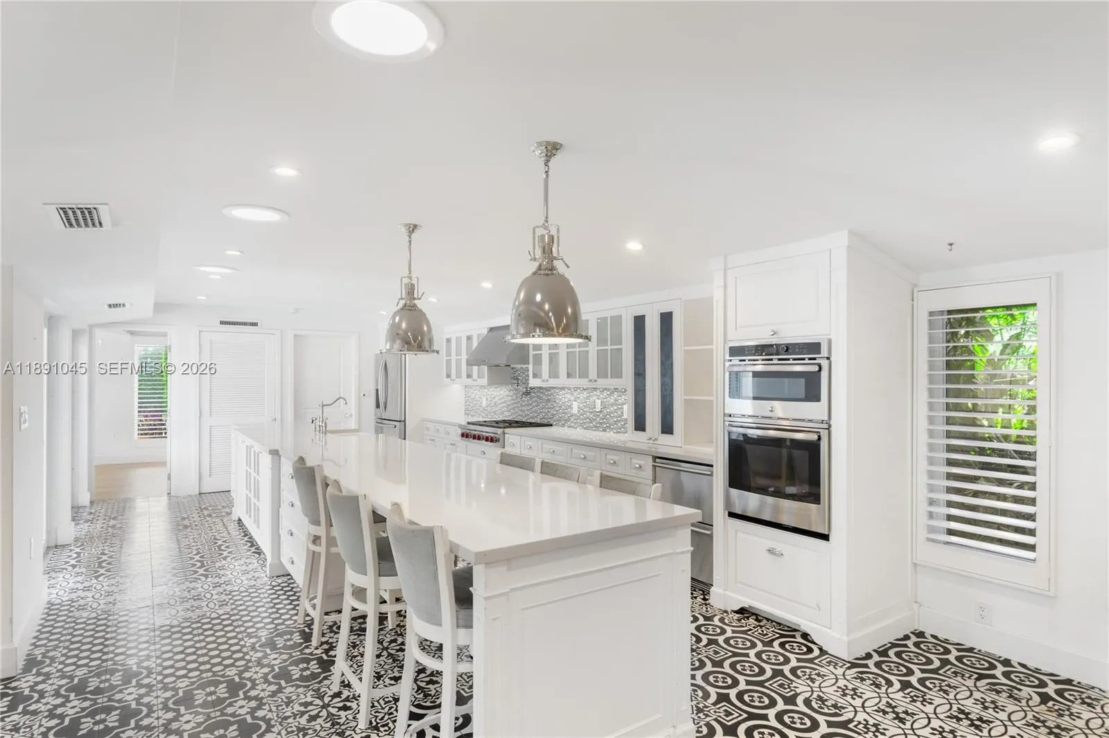 444 W Rivo Alto Dr, Miami Beach, Florida 33139, Miami Beach, Florida 33139, 5 Bedrooms Bedrooms, ,5 BathroomsBathrooms,Residential,For Sale,444 W Rivo Alto Dr, Miami Beach, Florida 33139,A11891045