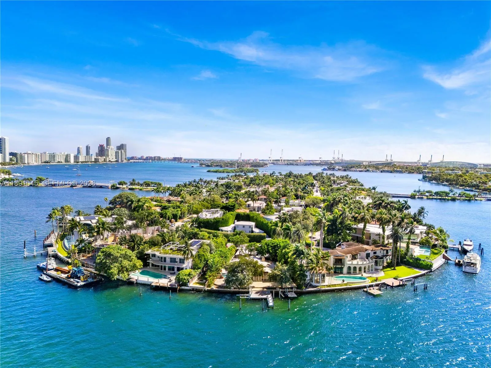 444 W Rivo Alto Dr, Miami Beach, Florida 33139, Miami Beach, Florida 33139, 5 Bedrooms Bedrooms, ,5 BathroomsBathrooms,Residential,For Sale,444 W Rivo Alto Dr, Miami Beach, Florida 33139,A11891045