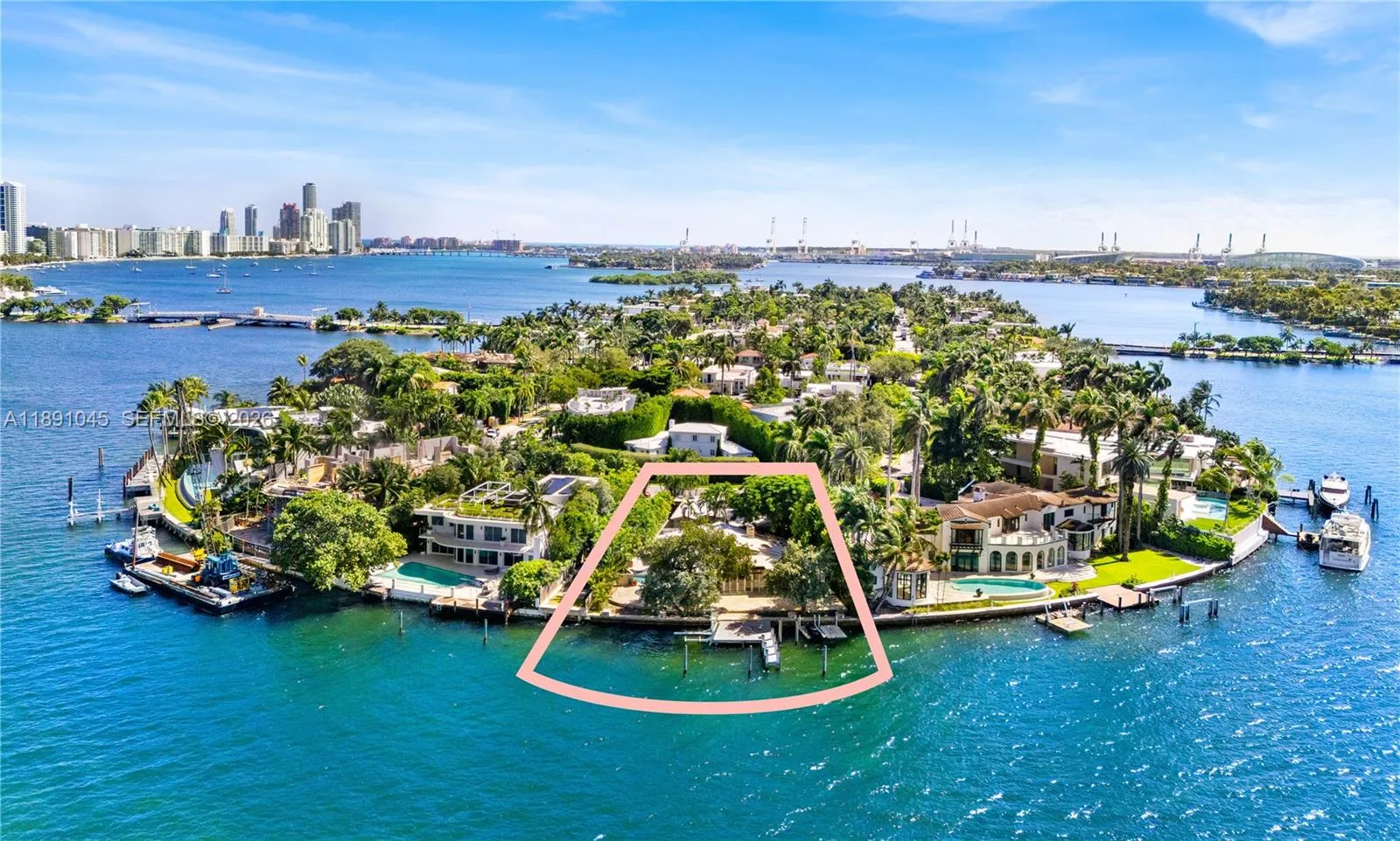 444 W Rivo Alto Dr, Miami Beach, Florida 33139, Miami Beach, Florida 33139, 5 Bedrooms Bedrooms, ,5 BathroomsBathrooms,Residential,For Sale,444 W Rivo Alto Dr, Miami Beach, Florida 33139,A11891045
