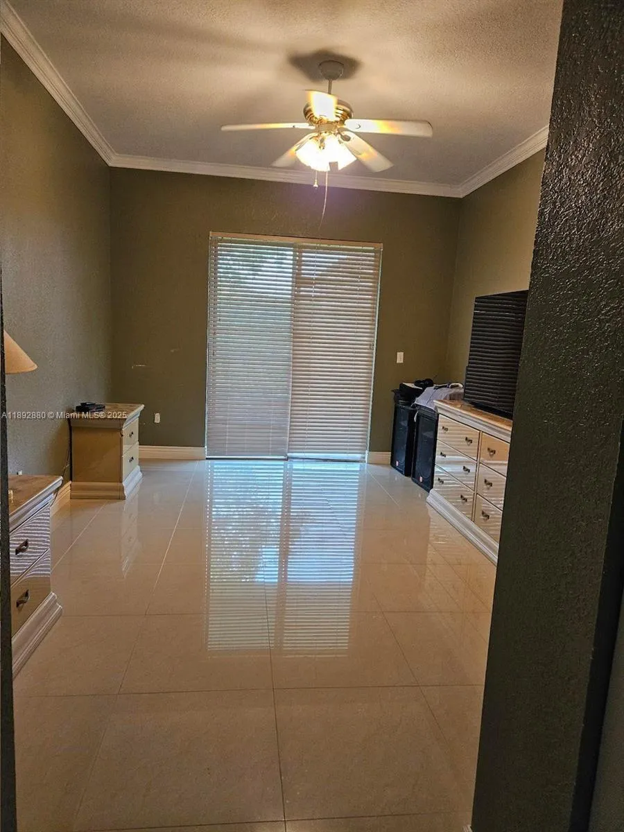 2635 Se 4th Pl, Homestead, Florida 33033, Homestead, Florida 33033, 3 Bedrooms Bedrooms, ,2 BathroomsBathrooms,Residential,For Sale,2635 Se 4th Pl, Homestead, Florida 33033,A11892880