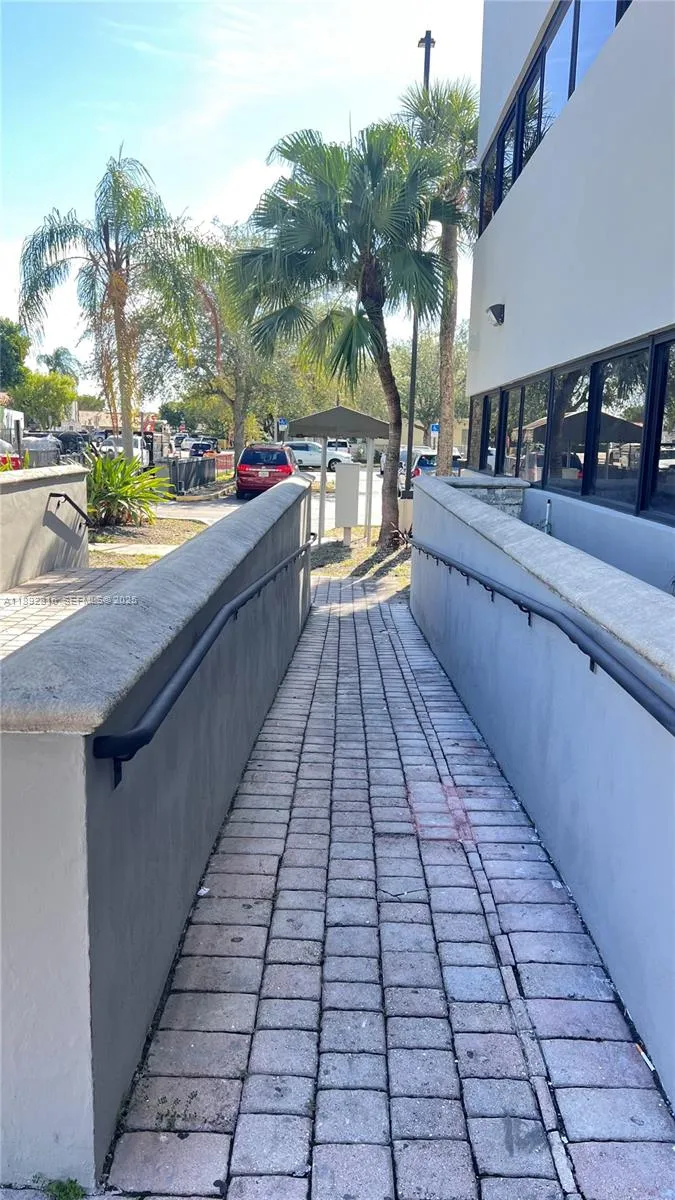 5600 Sw 135th Ave 112, Miami, Florida 33183, Miami, Florida 33183, ,Commercial Lease,For Rent,5600 Sw 135th Ave 112, Miami, Florida 33183,A11892816