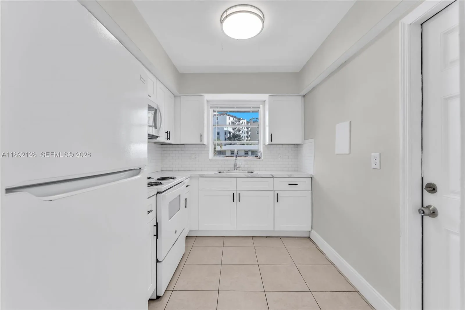 7330 Sw 82nd St B218, Miami, Florida 33143, Miami, Florida 33143, 2 Bedrooms Bedrooms, ,2 BathroomsBathrooms,Residential,For Sale,7330 Sw 82nd St B218, Miami, Florida 33143,A11892128