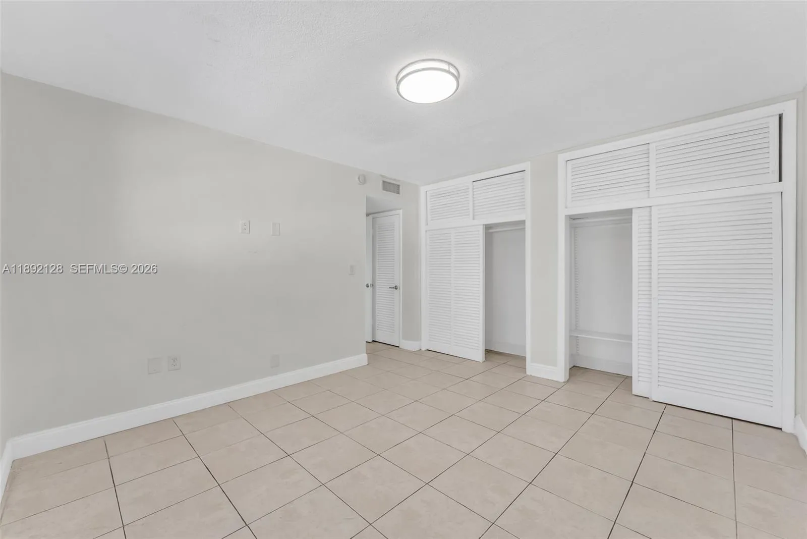 7330 Sw 82nd St B218, Miami, Florida 33143, Miami, Florida 33143, 2 Bedrooms Bedrooms, ,2 BathroomsBathrooms,Residential,For Sale,7330 Sw 82nd St B218, Miami, Florida 33143,A11892128