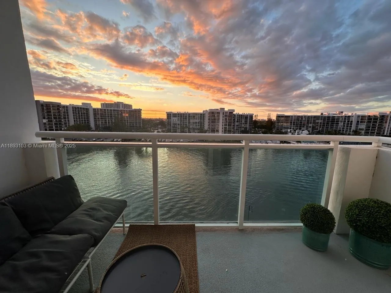 3000 S Ocean Dr 612, Hollywood, Florida 33019, Hollywood, Florida 33019, 1 Bedroom Bedrooms, ,1 BathroomBathrooms,Residential Lease,For Rent,3000 S Ocean Dr 612, Hollywood, Florida 33019,A11893103
