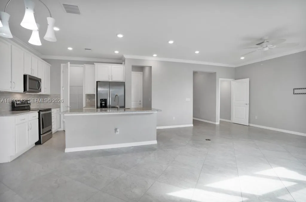 1422 Silk Oak Dr, Hollywood, Florida 33021, Hollywood, Florida 33021, 3 Bedrooms Bedrooms, ,2 BathroomsBathrooms,Residential,For Sale,1422 Silk Oak Dr, Hollywood, Florida 33021,A11893042