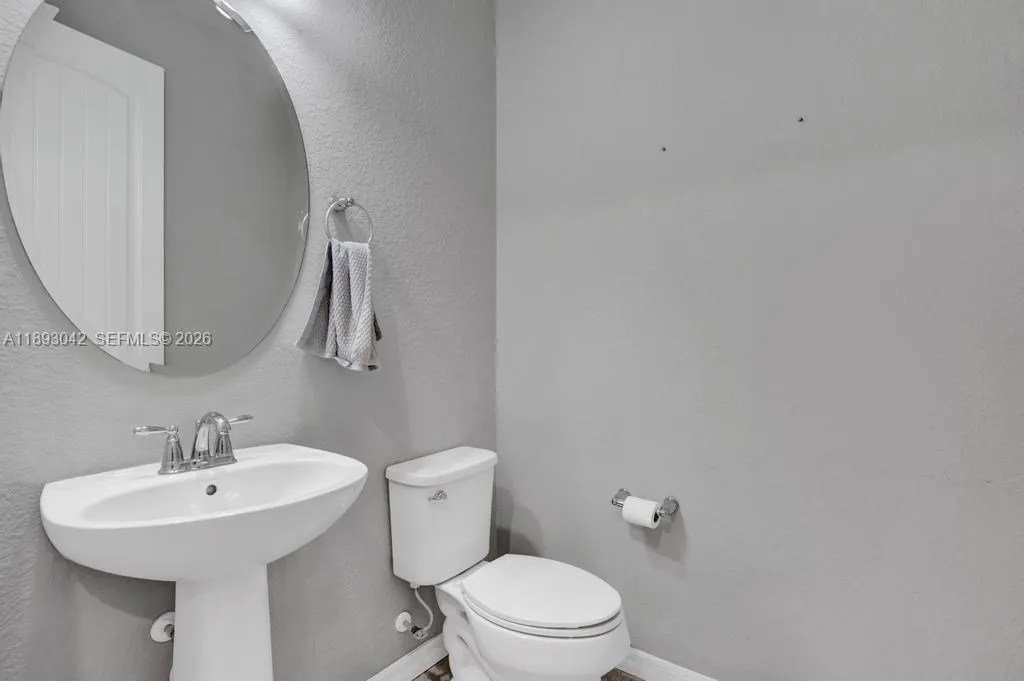 1422 Silk Oak Dr, Hollywood, Florida 33021, Hollywood, Florida 33021, 3 Bedrooms Bedrooms, ,2 BathroomsBathrooms,Residential,For Sale,1422 Silk Oak Dr, Hollywood, Florida 33021,A11893042