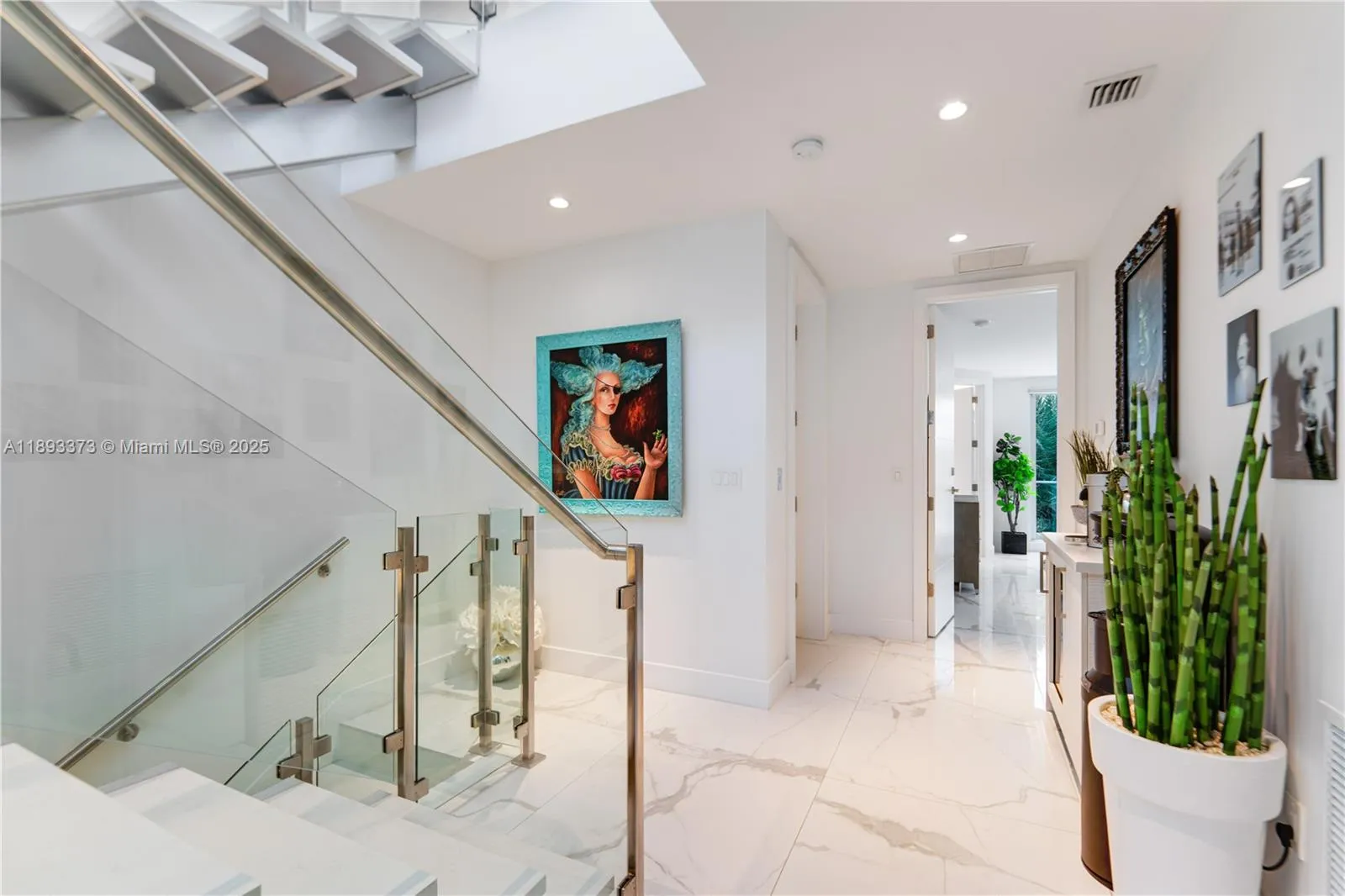 259 Shore Ct, Lauderdale By The Sea, Florida 33308, Lauderdale By The Sea, Florida 33308, 4 Bedrooms Bedrooms, ,4 BathroomsBathrooms,Residential,For Sale,259 Shore Ct, Lauderdale By The Sea, Florida 33308,A11893373