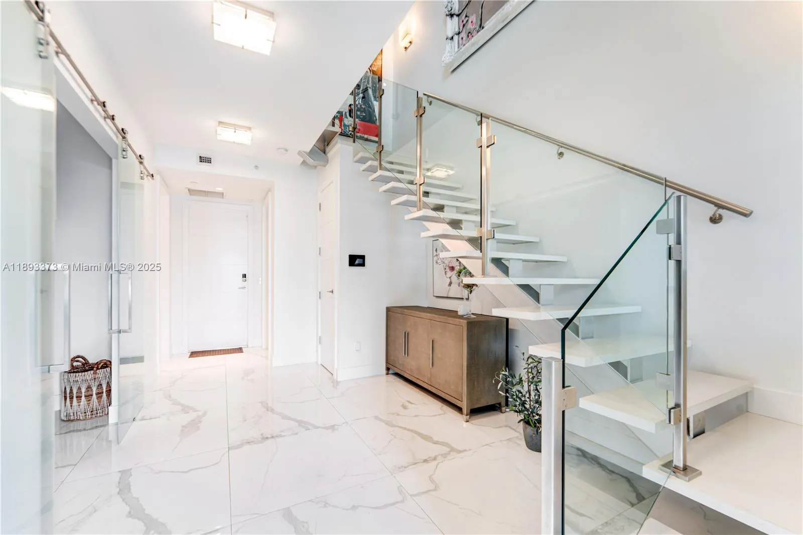 259 Shore Ct, Lauderdale By The Sea, Florida 33308, Lauderdale By The Sea, Florida 33308, 4 Bedrooms Bedrooms, ,4 BathroomsBathrooms,Residential,For Sale,259 Shore Ct, Lauderdale By The Sea, Florida 33308,A11893373