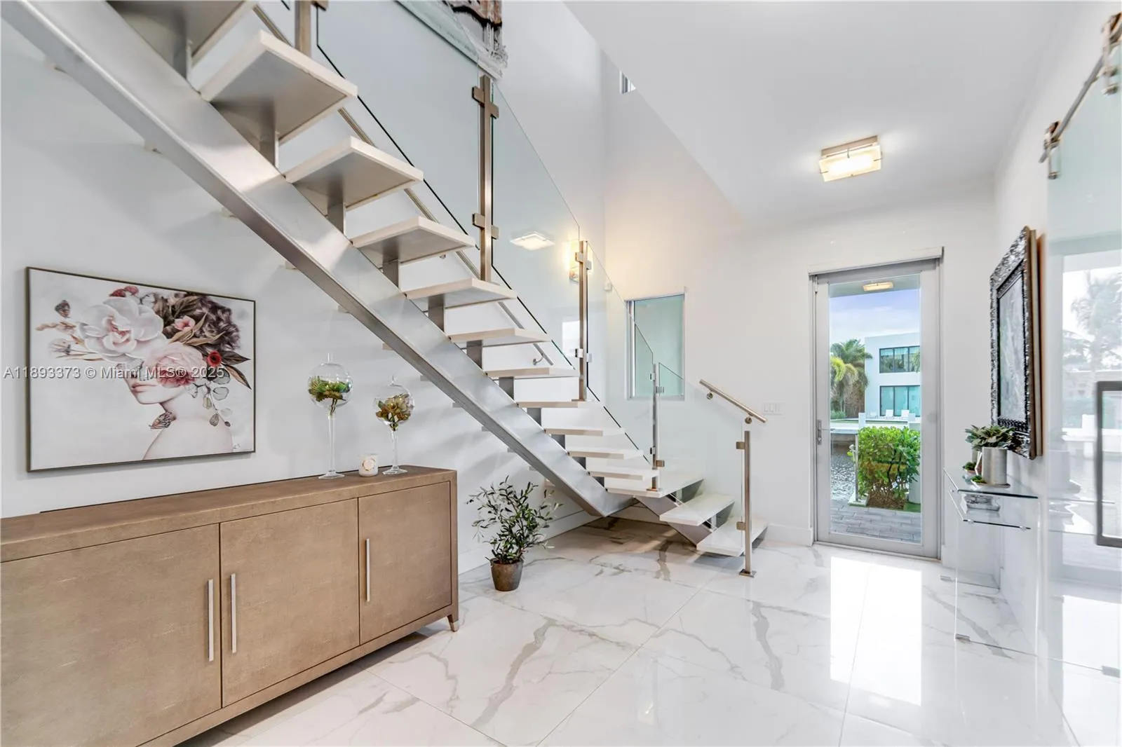 259 Shore Ct, Lauderdale By The Sea, Florida 33308, Lauderdale By The Sea, Florida 33308, 4 Bedrooms Bedrooms, ,4 BathroomsBathrooms,Residential,For Sale,259 Shore Ct, Lauderdale By The Sea, Florida 33308,A11893373