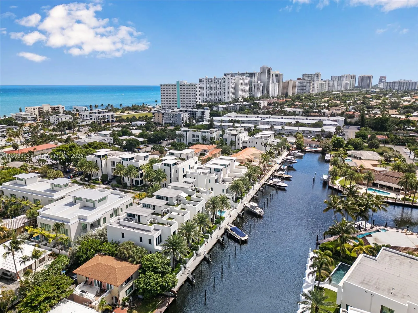 259 Shore Ct, Lauderdale By The Sea, Florida 33308, Lauderdale By The Sea, Florida 33308, 4 Bedrooms Bedrooms, ,4 BathroomsBathrooms,Residential,For Sale,259 Shore Ct, Lauderdale By The Sea, Florida 33308,A11893373