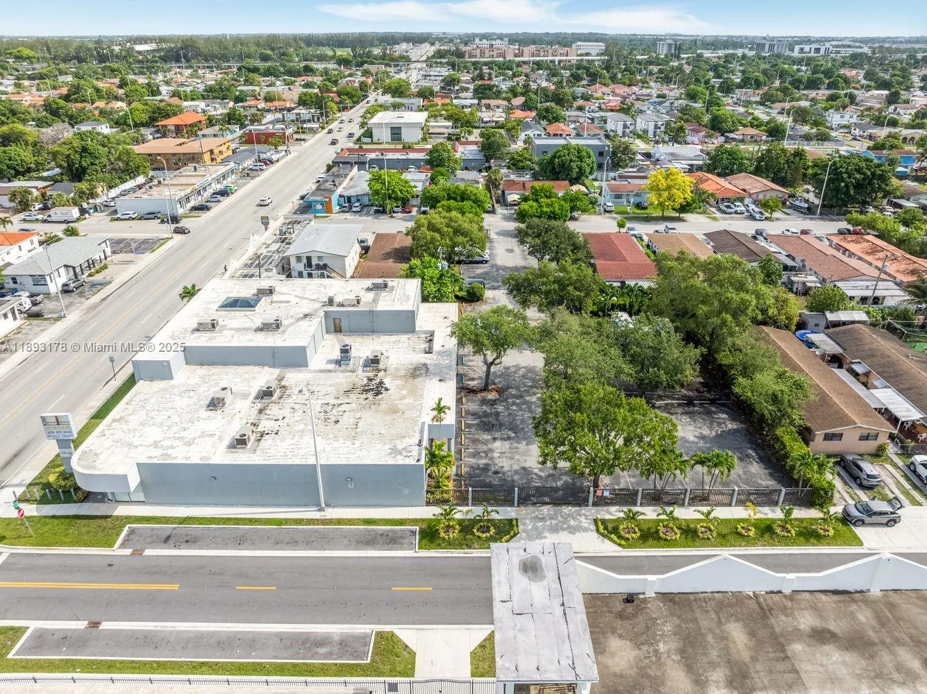 1401 E 4th Ave, Hialeah, Florida 33010, Hialeah, Florida 33010, ,Commercial Sale,For Sale,1401 E 4th Ave, Hialeah, Florida 33010,A11893178