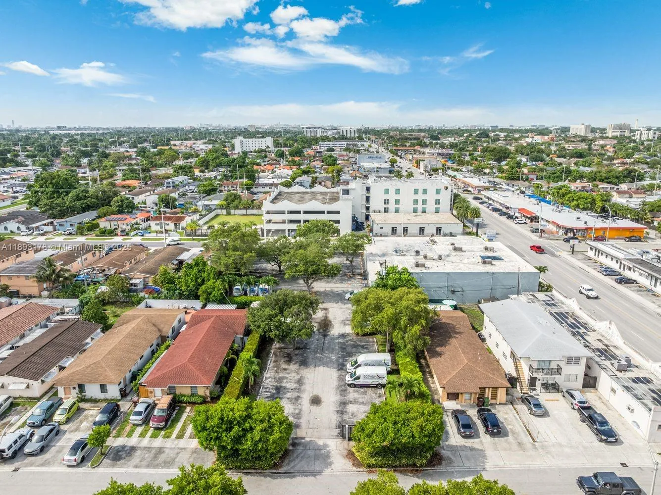 1401 E 4th Ave, Hialeah, Florida 33010, Hialeah, Florida 33010, ,Commercial Sale,For Sale,1401 E 4th Ave, Hialeah, Florida 33010,A11893178
