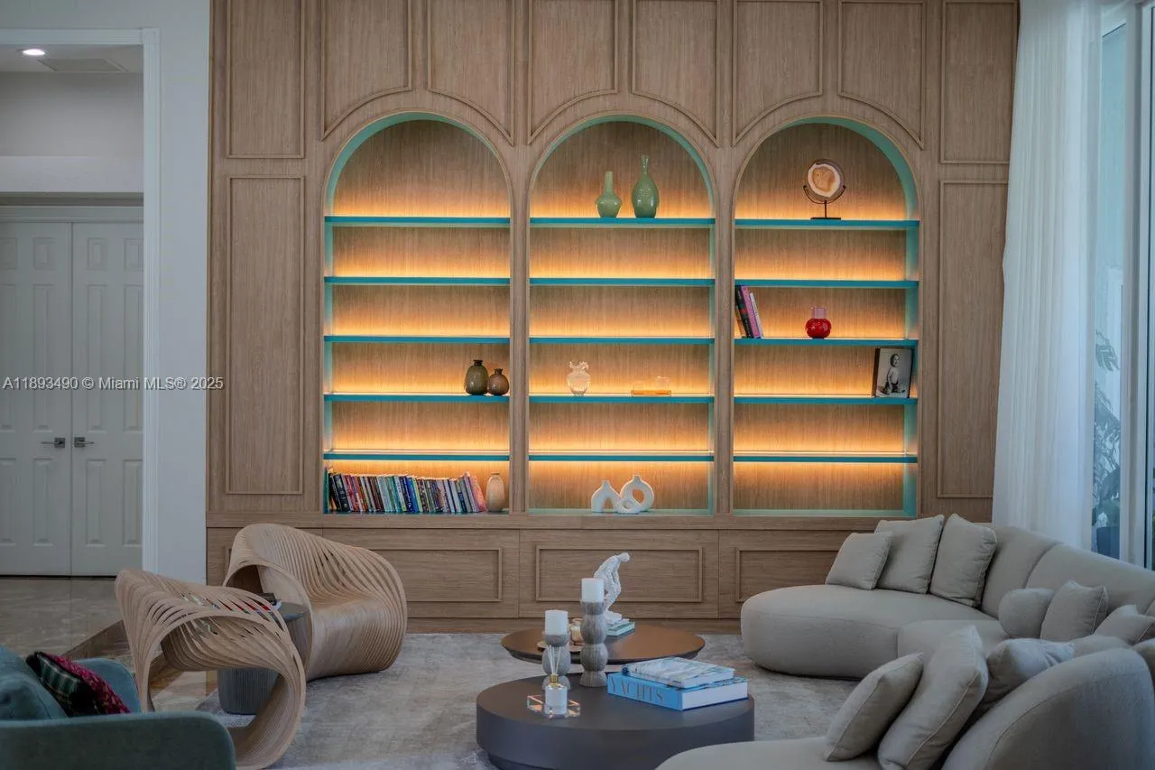 2493 Poinciana Dr, Weston, Florida 33327, Weston, Florida 33327, 4 Bedrooms Bedrooms, ,4 BathroomsBathrooms,Residential Lease,For Rent,2493 Poinciana Dr, Weston, Florida 33327,A11893490