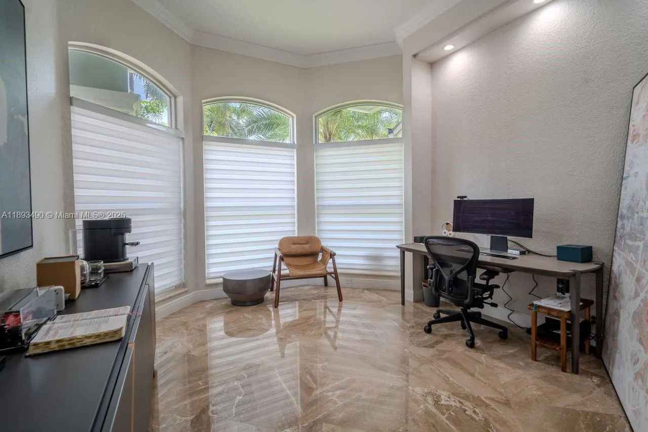 2493 Poinciana Dr, Weston, Florida 33327, Weston, Florida 33327, 4 Bedrooms Bedrooms, ,4 BathroomsBathrooms,Residential Lease,For Rent,2493 Poinciana Dr, Weston, Florida 33327,A11893490