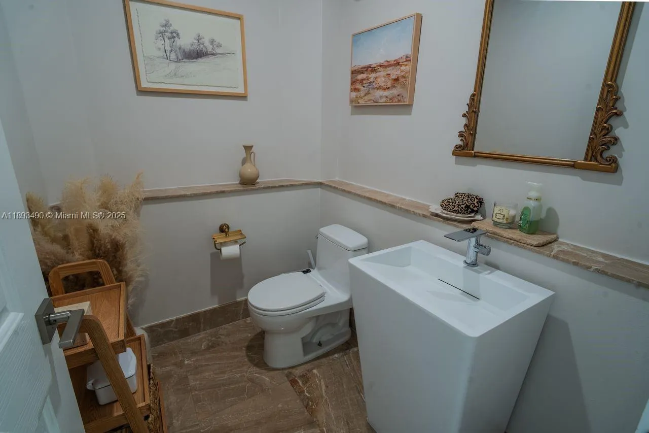 2493 Poinciana Dr, Weston, Florida 33327, Weston, Florida 33327, 4 Bedrooms Bedrooms, ,4 BathroomsBathrooms,Residential Lease,For Rent,2493 Poinciana Dr, Weston, Florida 33327,A11893490