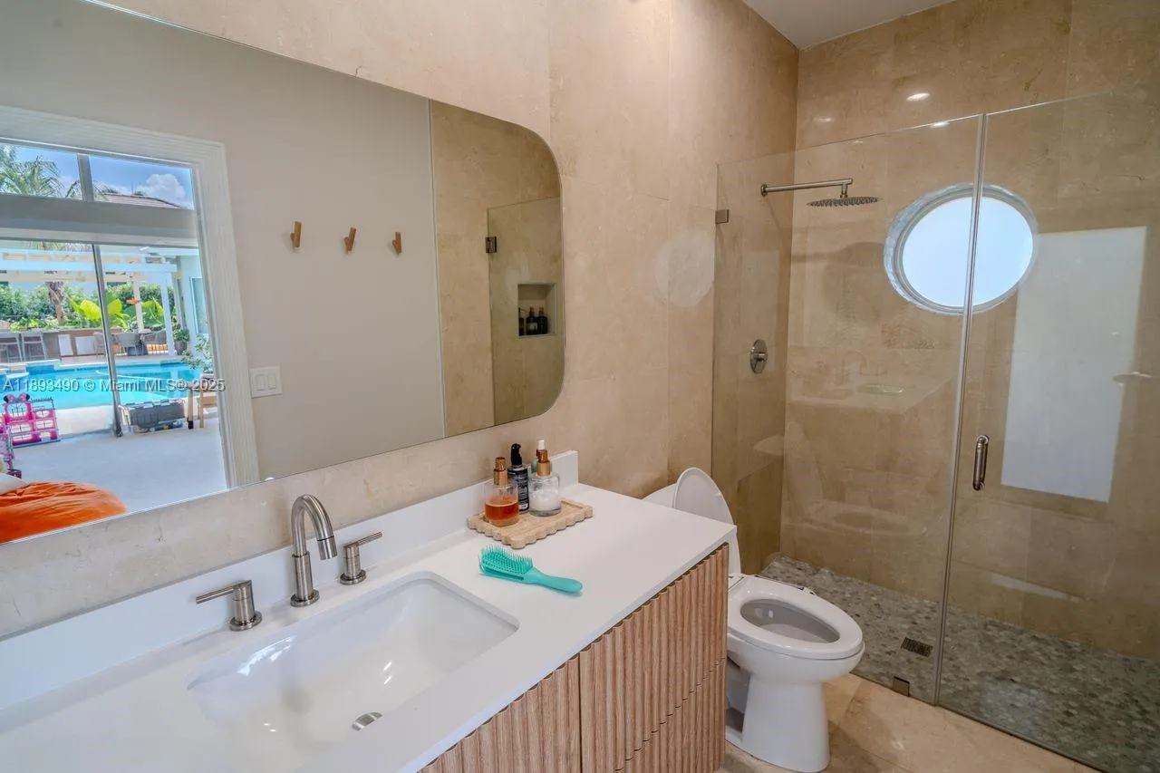 2493 Poinciana Dr, Weston, Florida 33327, Weston, Florida 33327, 4 Bedrooms Bedrooms, ,4 BathroomsBathrooms,Residential Lease,For Rent,2493 Poinciana Dr, Weston, Florida 33327,A11893490