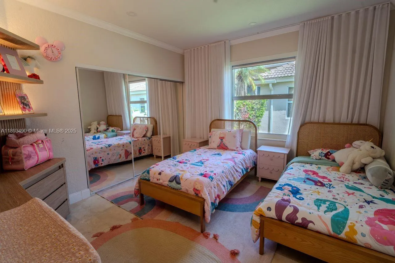 2493 Poinciana Dr, Weston, Florida 33327, Weston, Florida 33327, 4 Bedrooms Bedrooms, ,4 BathroomsBathrooms,Residential Lease,For Rent,2493 Poinciana Dr, Weston, Florida 33327,A11893490