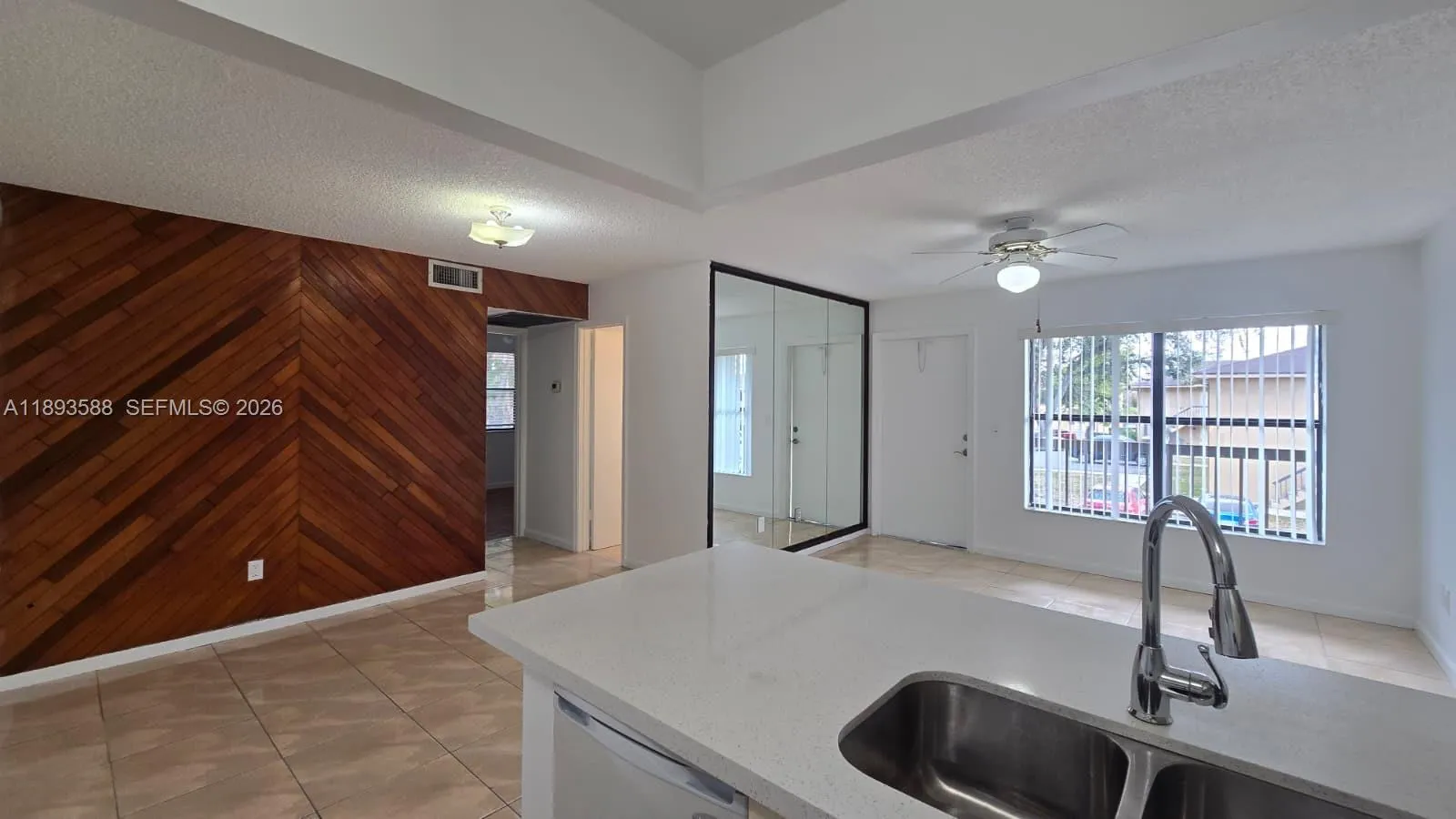 Hialeah, Florida 33016, 2 Bedrooms Bedrooms, ,2 BathroomsBathrooms,Residential Lease,For Rent,A11893588