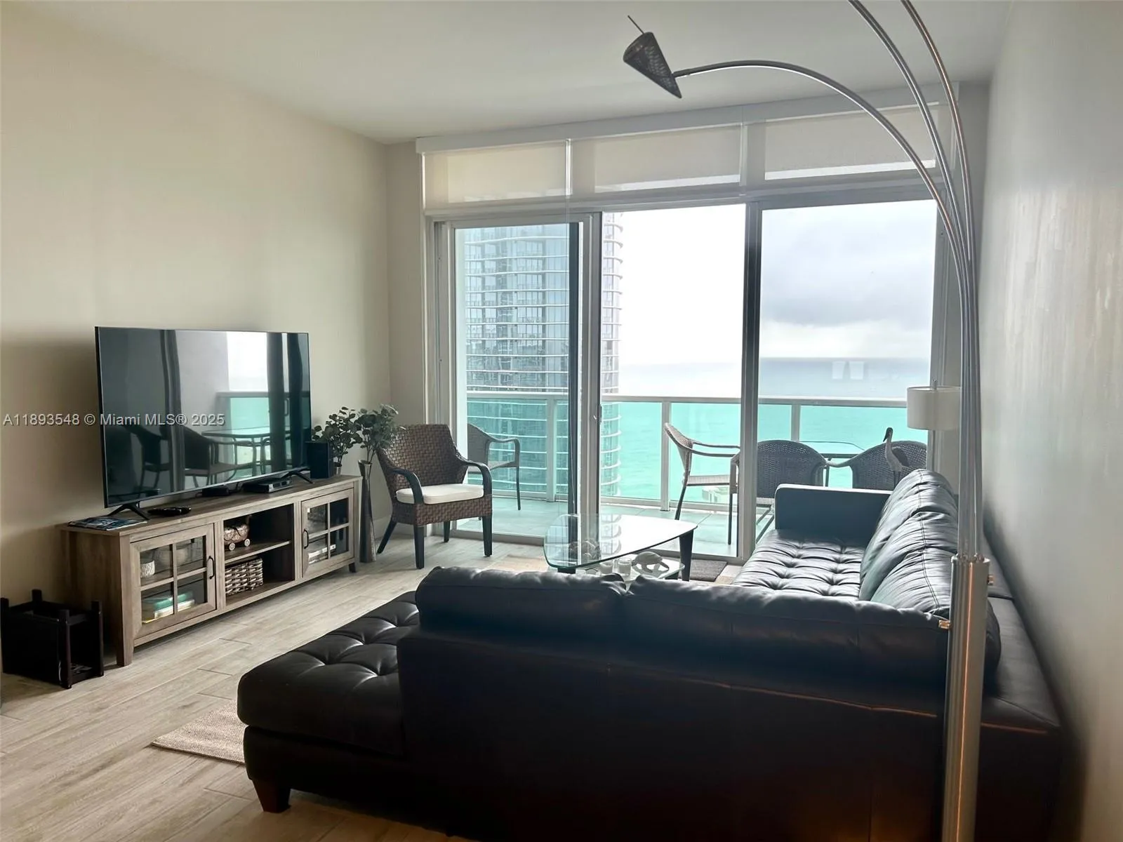 100 Bayview Dr Ph08, Sunny Isles Beach, Florida 33, Sunny Isles Beach, Florida 33160, 2 Bedrooms Bedrooms, ,2 BathroomsBathrooms,Residential Lease,For Rent,100 Bayview Dr Ph08, Sunny Isles Beach, Florida 33,A11893548