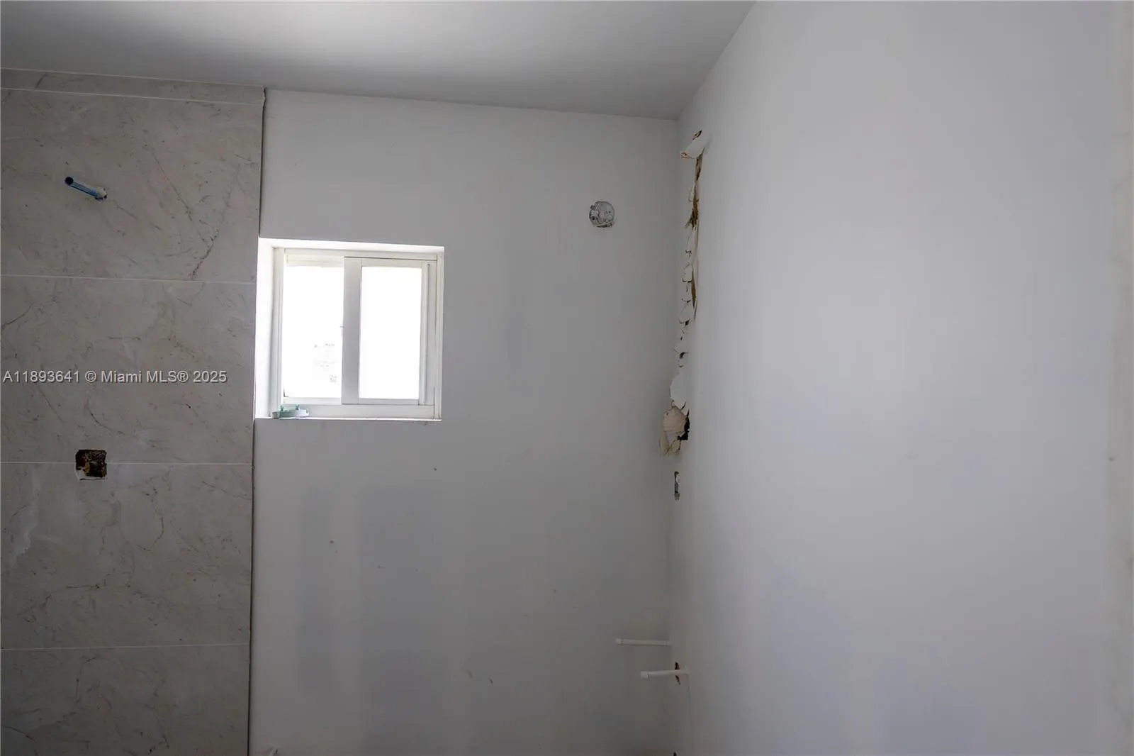 10290 Sw 174th Ter, Miami, Florida 33157, Miami, Florida 33157, ,Residential Income,For Sale,10290 Sw 174th Ter, Miami, Florida 33157,A11893641