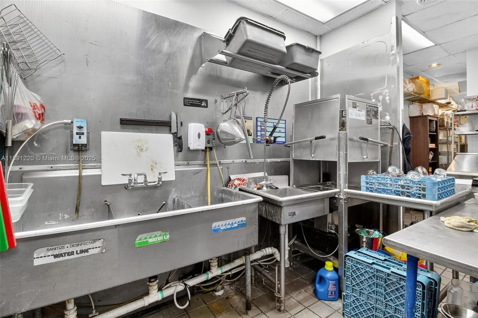 Turnkey Restaurant For Sale In Miami Beach, Miami, Miami Beach, Florida 33141, ,Business Opportunity,For Sale,Turnkey Restaurant For Sale In Miami Beach, Miami ,A11891220