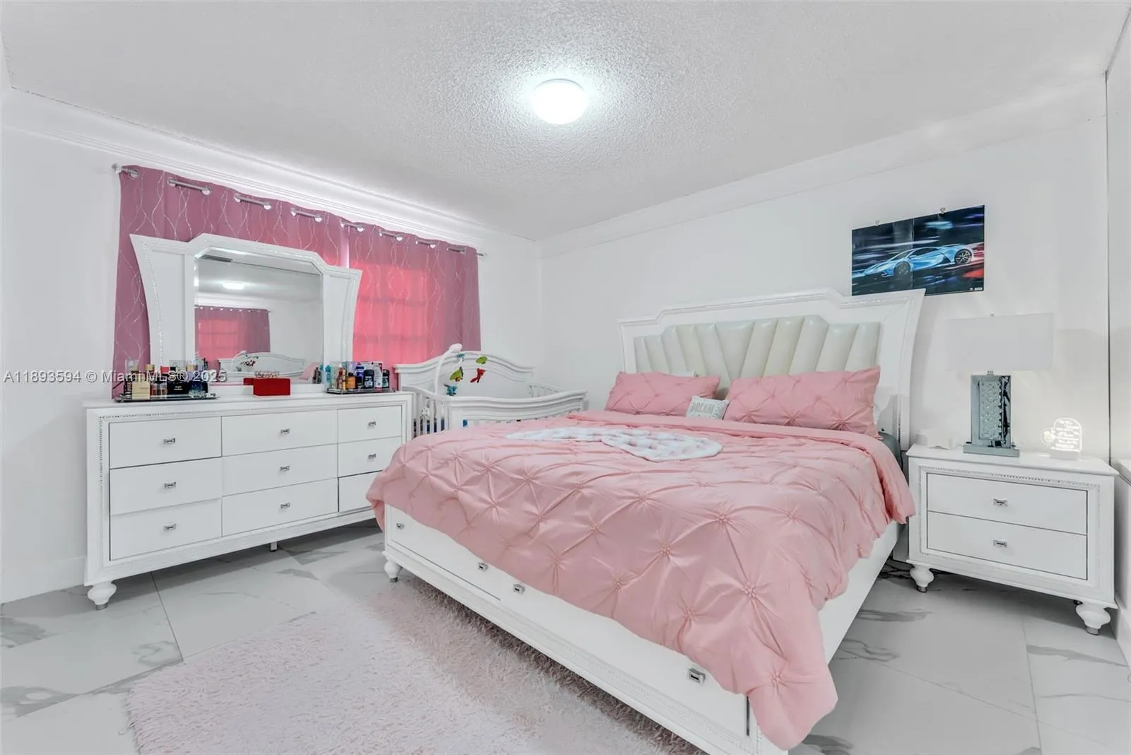 8820 Sw 27th St, Miami, Florida 33165, Miami, Florida 33165, ,Residential Income,For Sale,8820 Sw 27th St, Miami, Florida 33165,A11893594