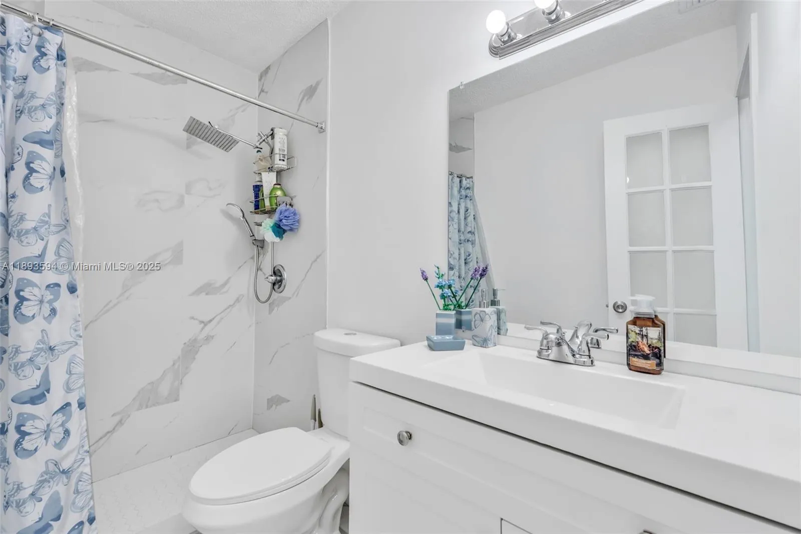 8820 Sw 27th St, Miami, Florida 33165, Miami, Florida 33165, ,Residential Income,For Sale,8820 Sw 27th St, Miami, Florida 33165,A11893594