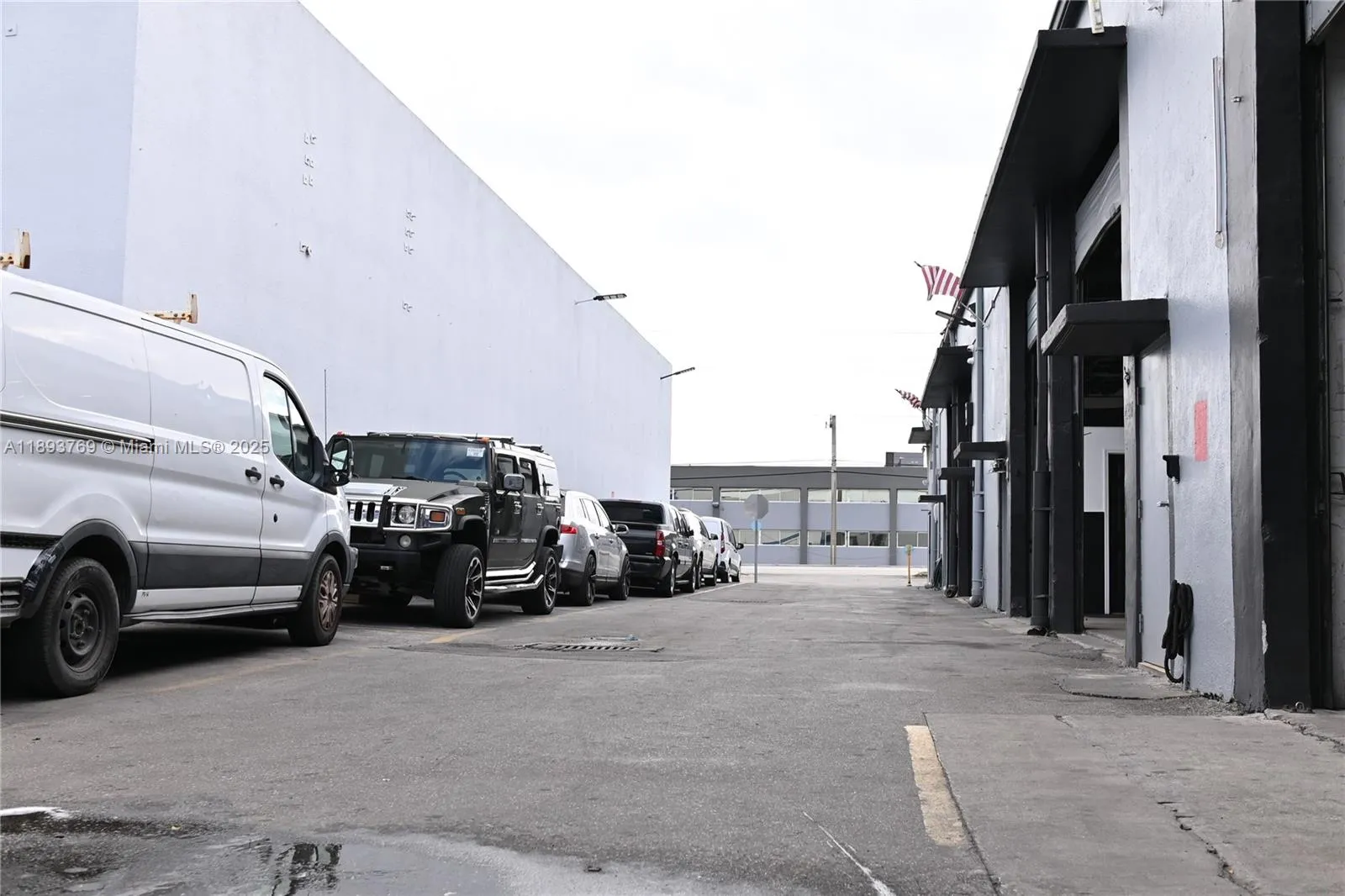 4200 Nw 72nd Ave, Miami, Florida 33166, Miami, Florida 33166, ,Commercial Sale,For Sale,4200 Nw 72nd Ave, Miami, Florida 33166,A11893769