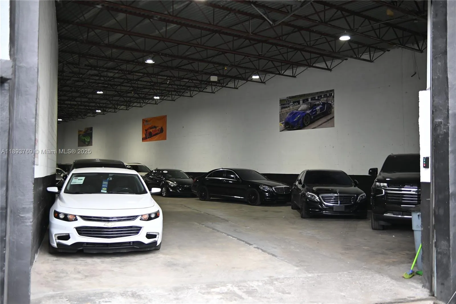 4200 Nw 72nd Ave, Miami, Florida 33166, Miami, Florida 33166, ,Commercial Sale,For Sale,4200 Nw 72nd Ave, Miami, Florida 33166,A11893769