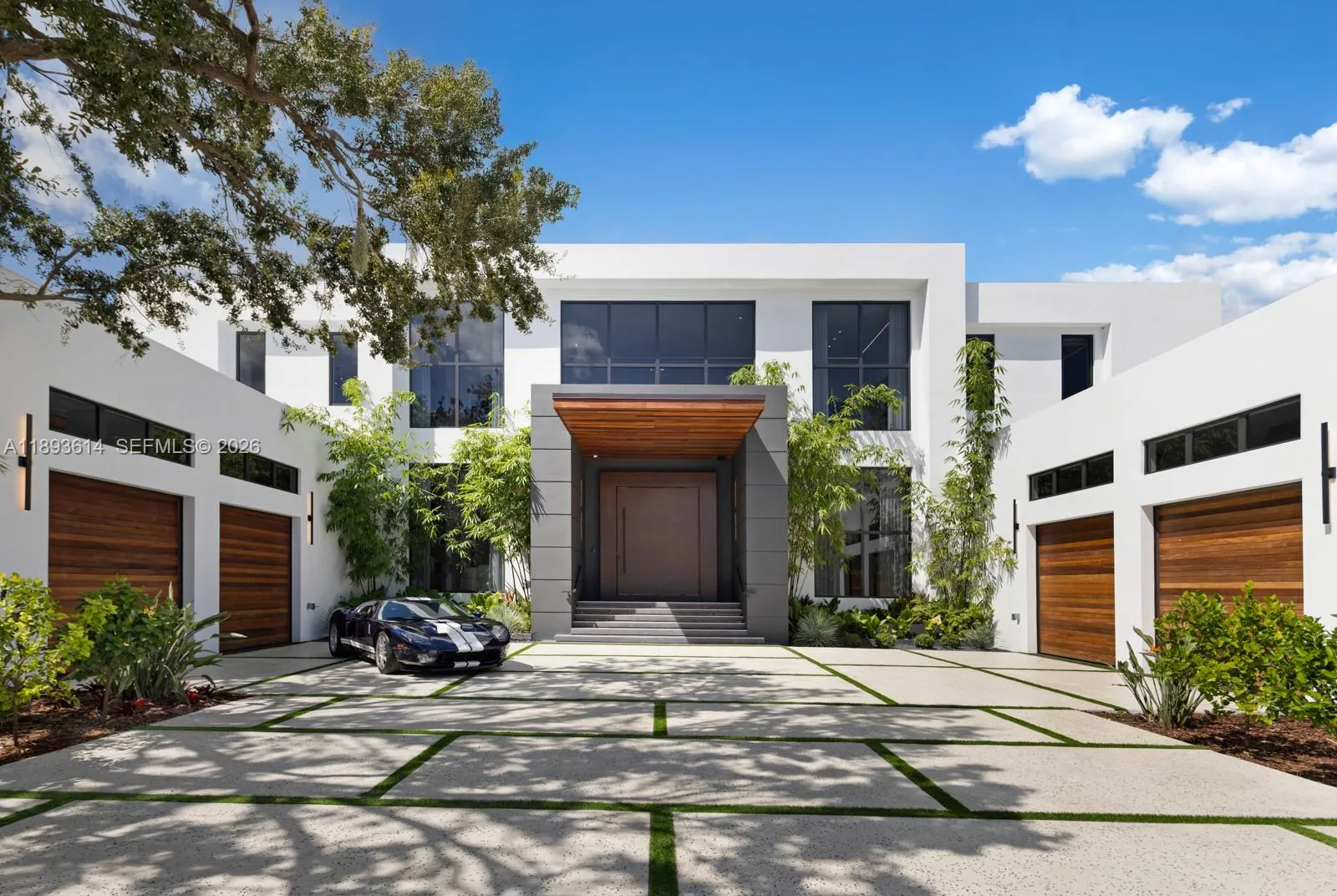 9900 Sw 125th Ave, Miami, Florida 33186, Miami, Florida 33186, 8 Bedrooms Bedrooms, ,8 BathroomsBathrooms,Residential,For Sale,9900 Sw 125th Ave, Miami, Florida 33186,A11893614