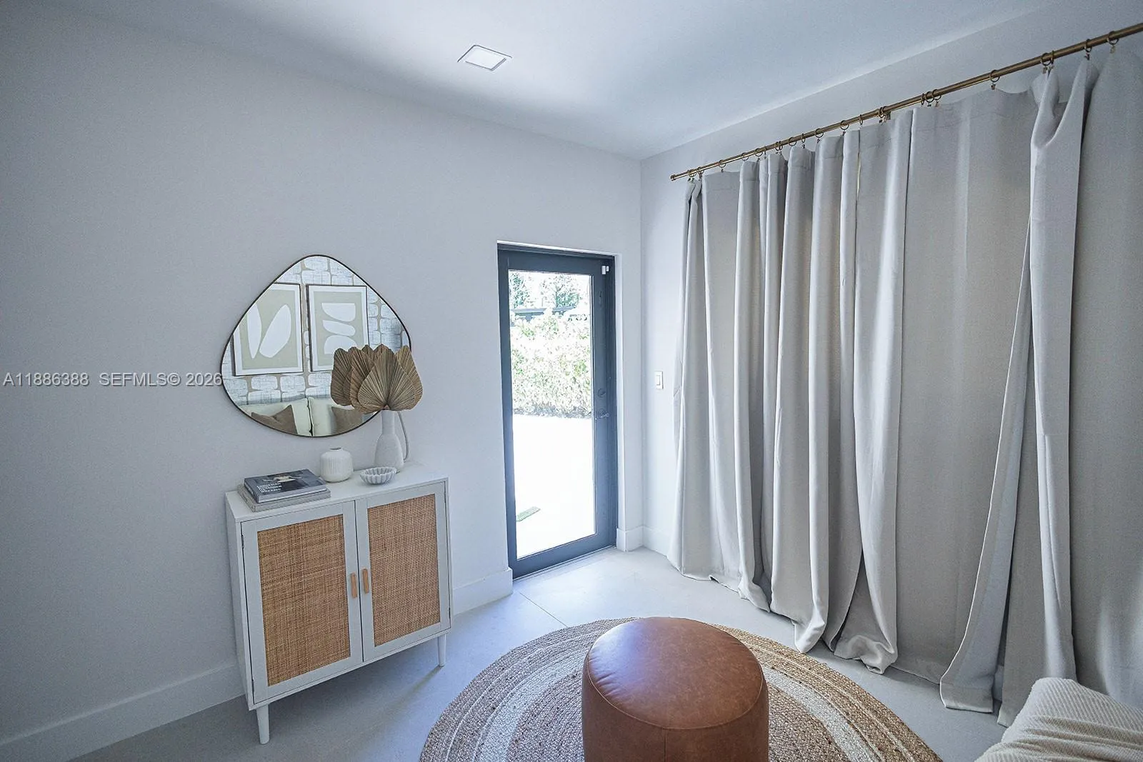 10506 Sw 89 Place, Miami, Florida 33176, Miami, Florida 33176, 6 Bedrooms Bedrooms, ,5 BathroomsBathrooms,Residential,For Sale,10506 Sw 89 Place, Miami, Florida 33176,A11886388