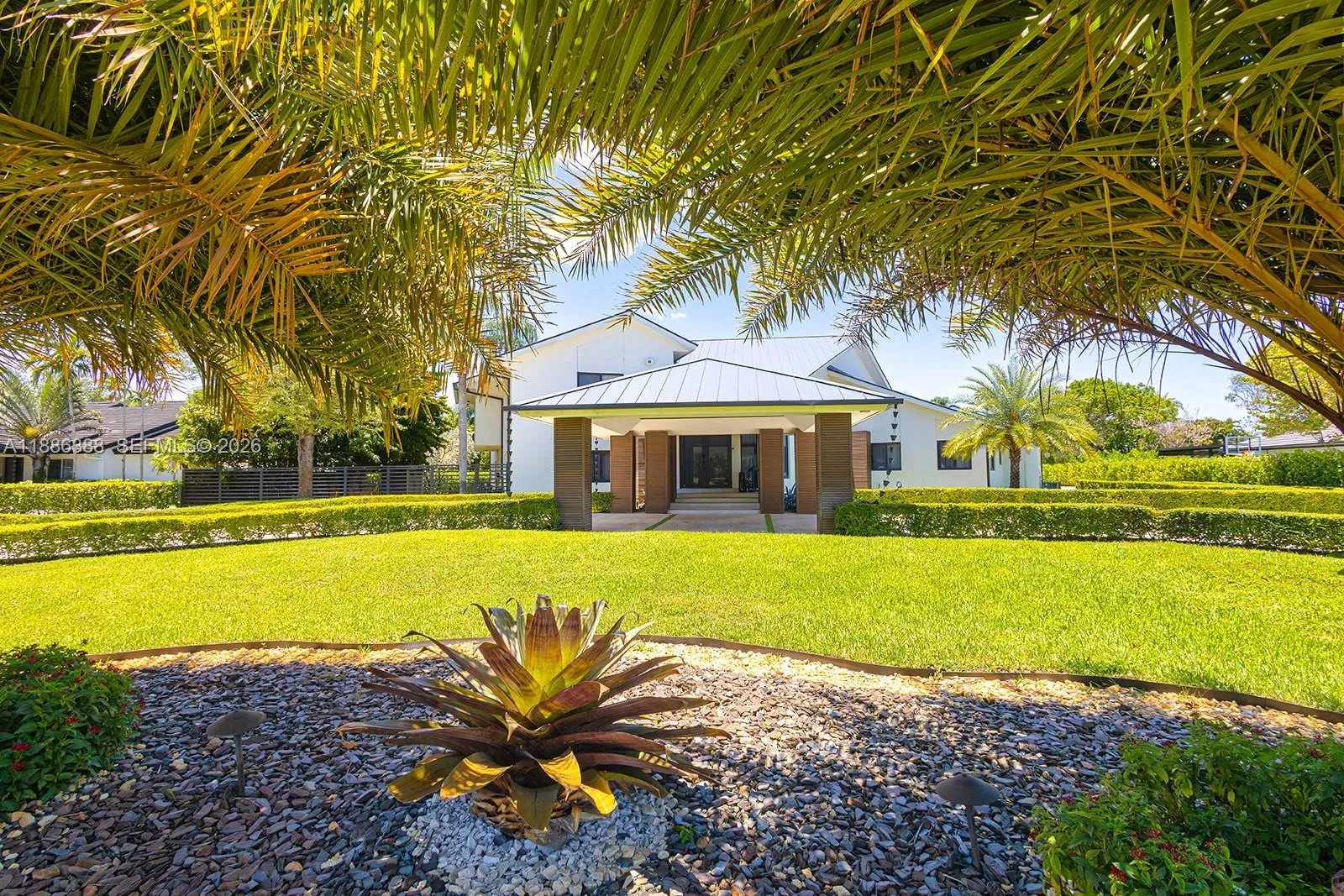 10506 Sw 89 Place, Miami, Florida 33176, Miami, Florida 33176, 6 Bedrooms Bedrooms, ,5 BathroomsBathrooms,Residential,For Sale,10506 Sw 89 Place, Miami, Florida 33176,A11886388