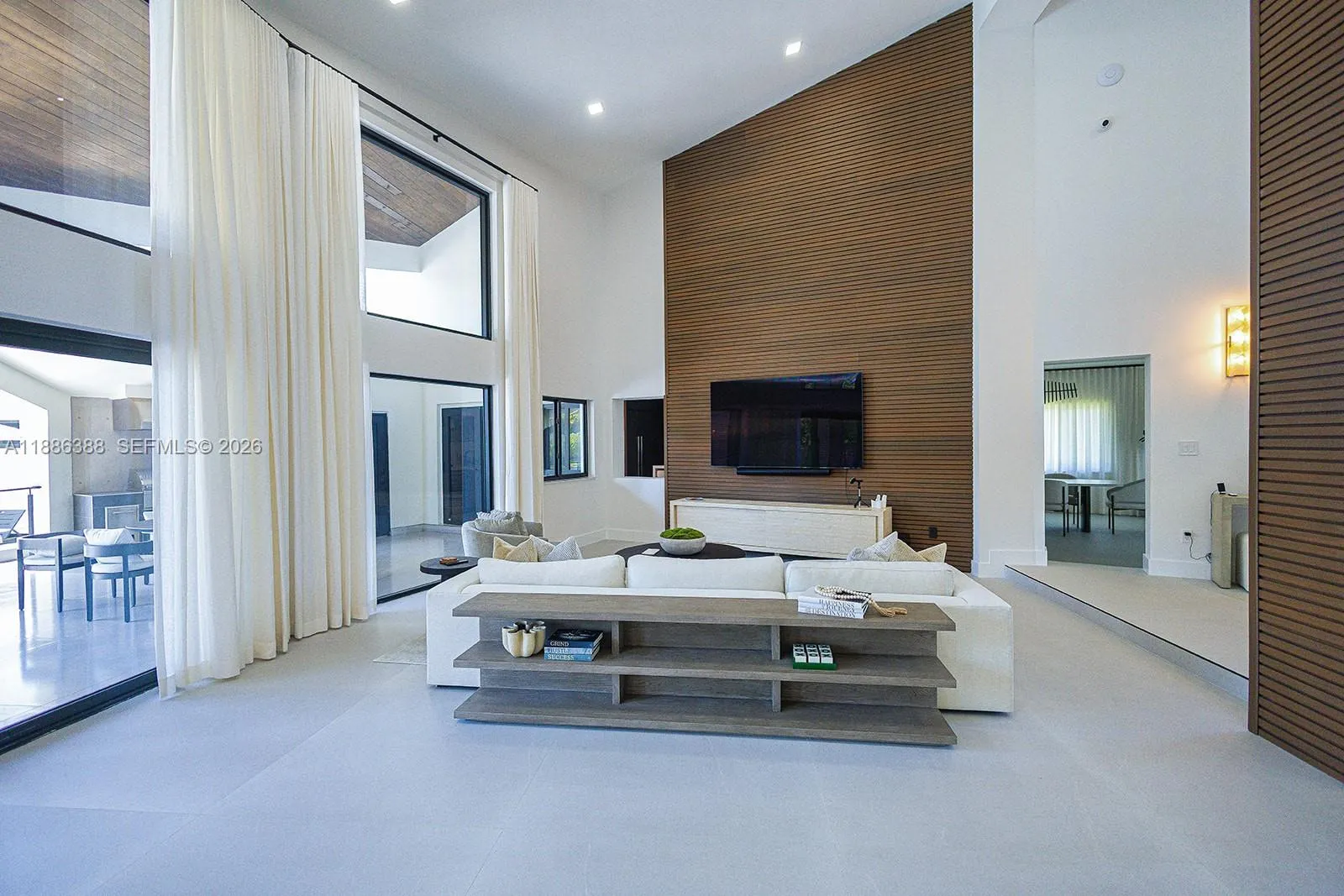 10506 Sw 89 Place, Miami, Florida 33176, Miami, Florida 33176, 6 Bedrooms Bedrooms, ,5 BathroomsBathrooms,Residential,For Sale,10506 Sw 89 Place, Miami, Florida 33176,A11886388