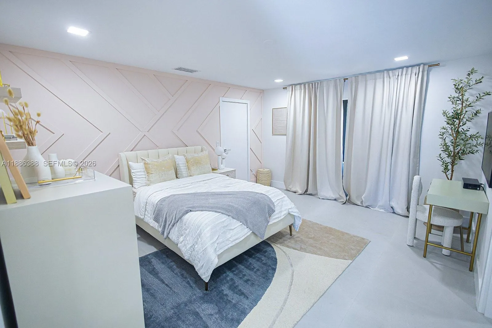 10506 Sw 89 Place, Miami, Florida 33176, Miami, Florida 33176, 6 Bedrooms Bedrooms, ,5 BathroomsBathrooms,Residential,For Sale,10506 Sw 89 Place, Miami, Florida 33176,A11886388