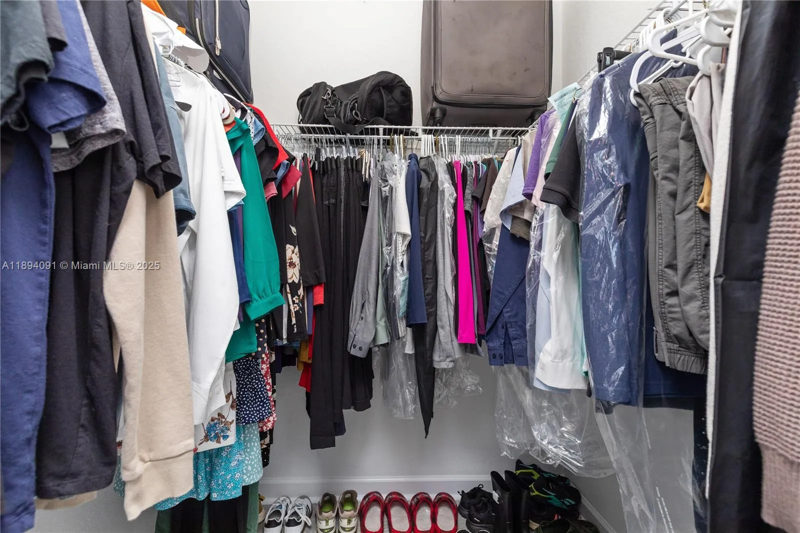 24887 Sw 113th Pl, Homestead, Florida 33032, Homestead, Florida 33032, 3 Bedrooms Bedrooms, ,2 BathroomsBathrooms,Residential,For Sale,24887 Sw 113th Pl, Homestead, Florida 33032,A11894091